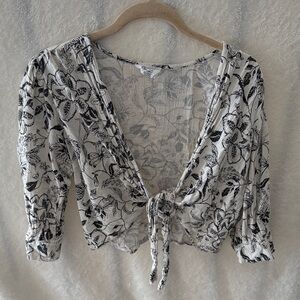 Japna Black and White Floral Blouse